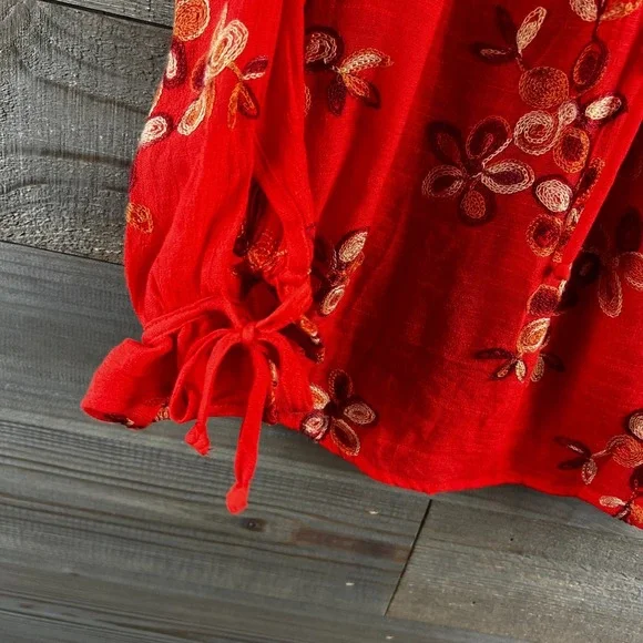 Fig And Flower Womens Shirt 3/4 Tie Sleeve Smocked Embroidered Floral PL - Picture 5 of 8